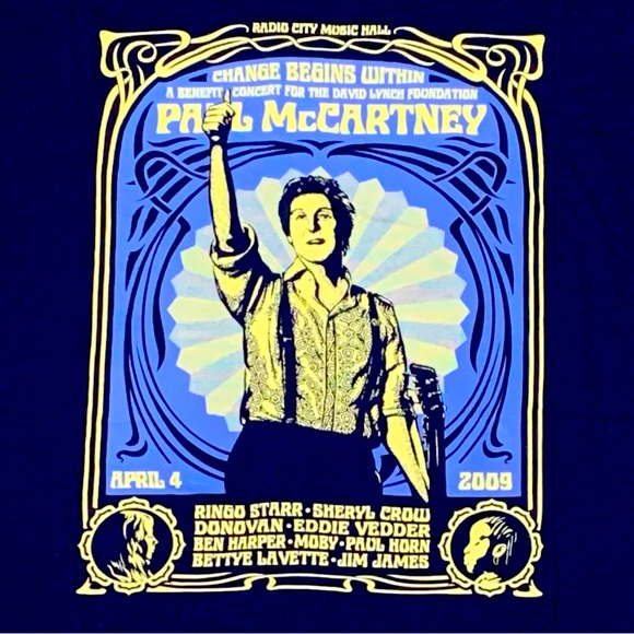 Paul McCartney 2009 T Shirt, NWOT, Size XL - Picture 1 of 5